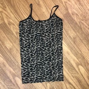 ⭐️4/$20 Leopard Tank